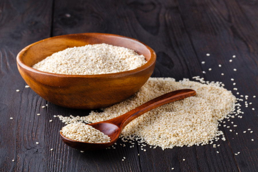 A bowl of sesame seeds